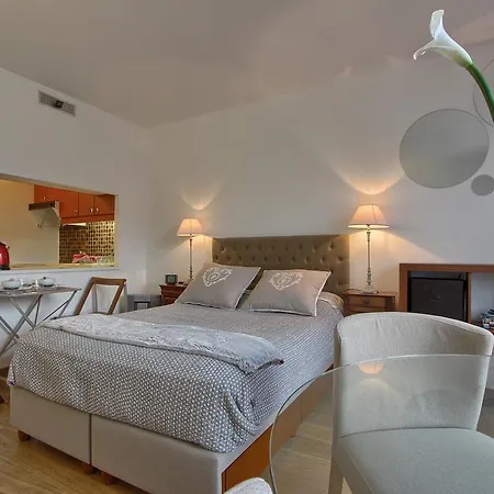 Apartment Canopee *